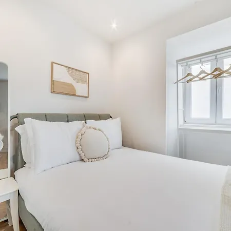 Apartment Beato Riverside Cozy Lissabon