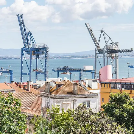 Beato Riverside Cozy * Lisbon