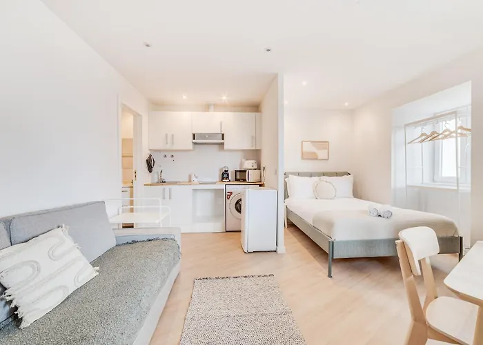 Beato Riverside Cozy