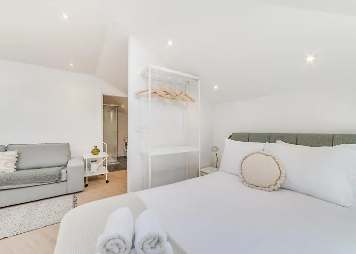 Beato Riverside Cozy